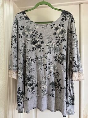 Woman Within Gray Floral Lace-Trim Tunic